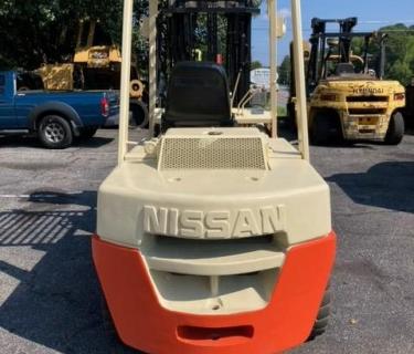 8000lb Nissan Pneumatic Forklift Atlanta Georgia For Sale