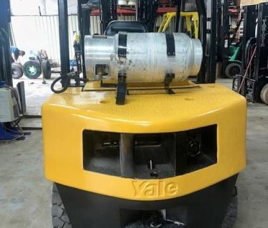 yale 8000lb Pneumatic forklift for sale Atlanta Georgia