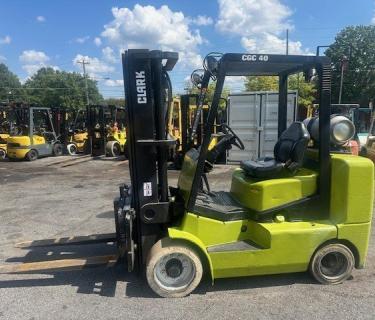 Clark 8000lb forklift for sale Atlanta Georgia