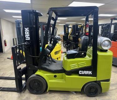 6000lb Clark Forklift for sale Atlanta Georgia www.forkliftscheap.com