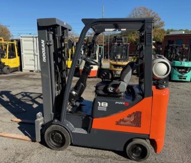 Doosan 3500lb forklift for sale Atlanta Georgia