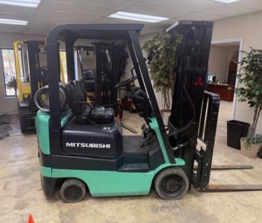 Mitsubishi 3000lb forklift dual drive tires for sale Atlanta Georgia