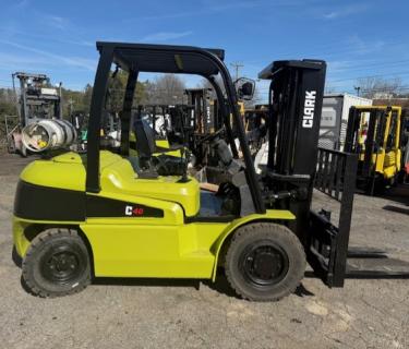 8000lb Clark pneumatic forklift for sale Atlanta Georgia