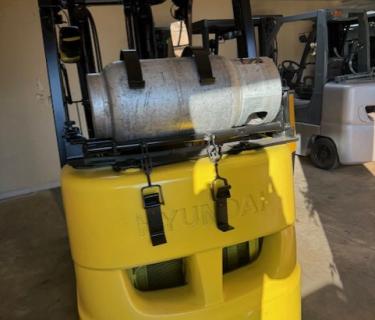 Hyundai 5000lb forklift for sale Atlanta Georgia