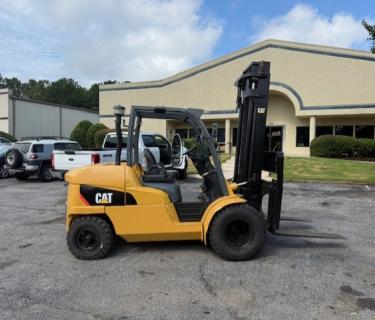 Caterpillar 10,000lb pneumatic forklift for sale Atlanta Georgia