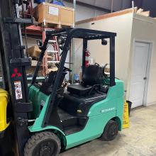 Mitsubishi Forklift 3 stage mast Side Shifting Forks Atlanta Forklifts