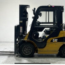 9000lb Caterpillar Pneumatic Forklift for sale Atlanta Georgia