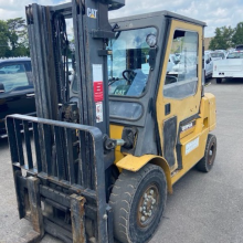 9000lb Caterpillar Pneumatic Forklift for sale Atlanta Georgia