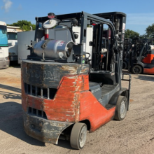 Just in 4 X Off Lease Toyota 8000LB Forklifts 3 Stage Mast Side Shifting Forks