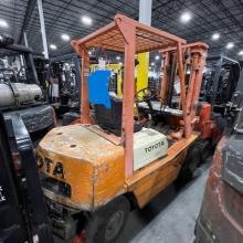 Toyota 5000lb Pneumatic Forklift for sale Atlanta Georgia www.forkliftscheap.com