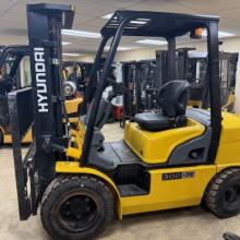 Hyundai Pneumatic Forklift for sale Alpharetta Georgia