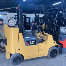 Caterpillar 8000LB Forklift for sale Atlanta Georgia